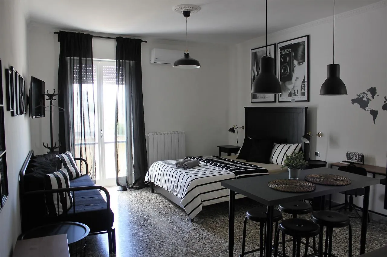 Wanderlust B And B Lecce